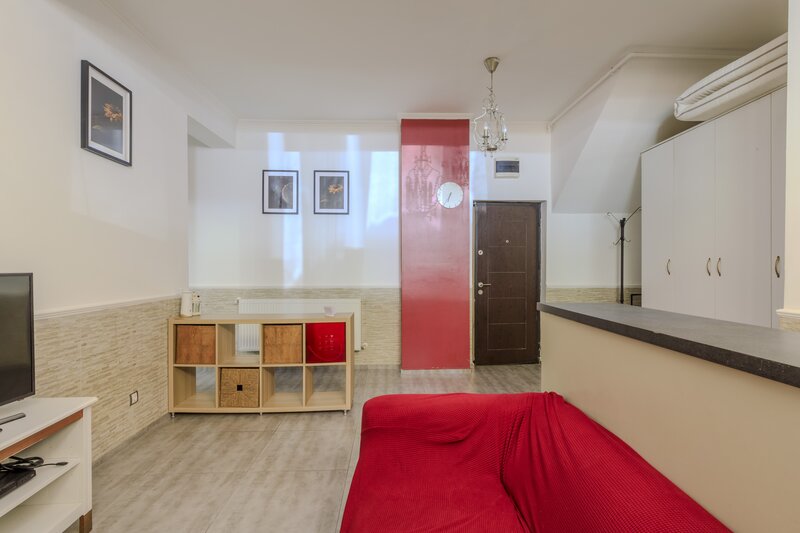 Militari Pacii  Bloc 2012 vanzare apartament 2 camere liber mobilat utilat