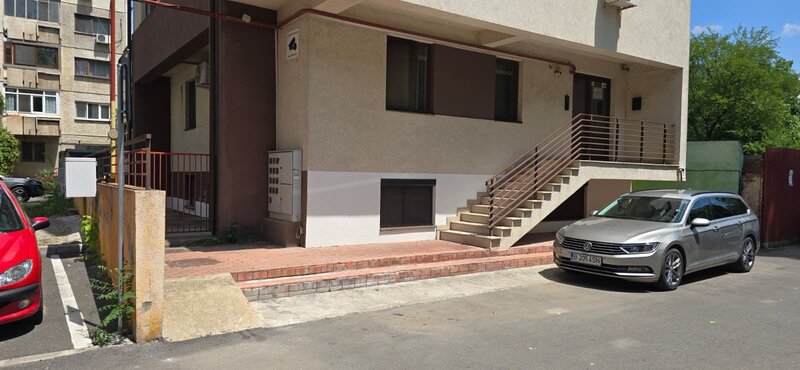 Militari Pacii  Bloc 2012 vanzare apartament 2 camere liber mobilat utilat